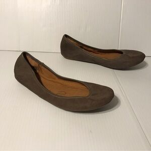American Rag Cie faux suede round toe flats shoes size 8 1/2 M